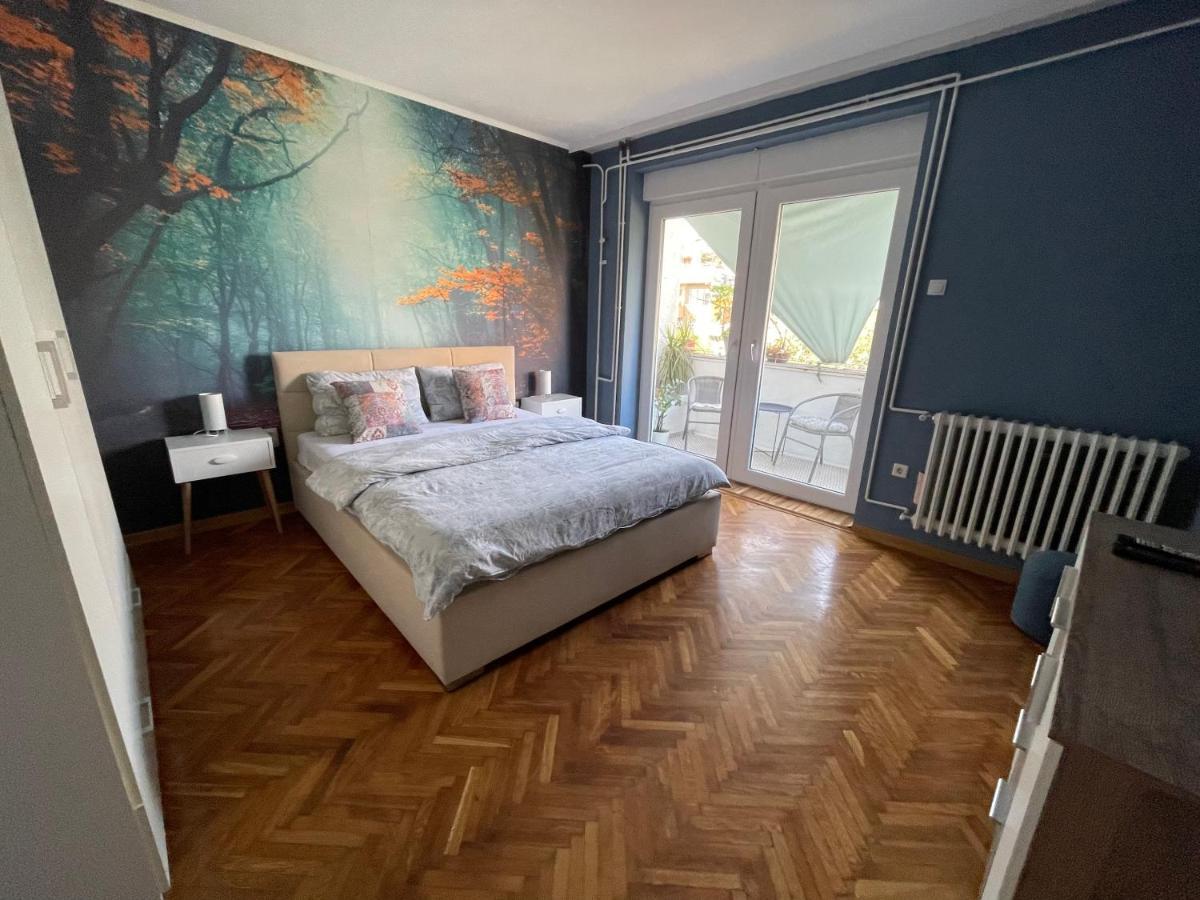Apartman Avenia Novi Sad Esterno foto