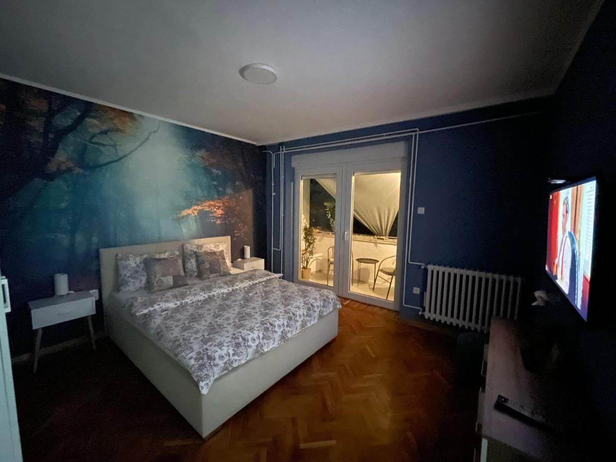 Apartman Avenia Novi Sad Esterno foto