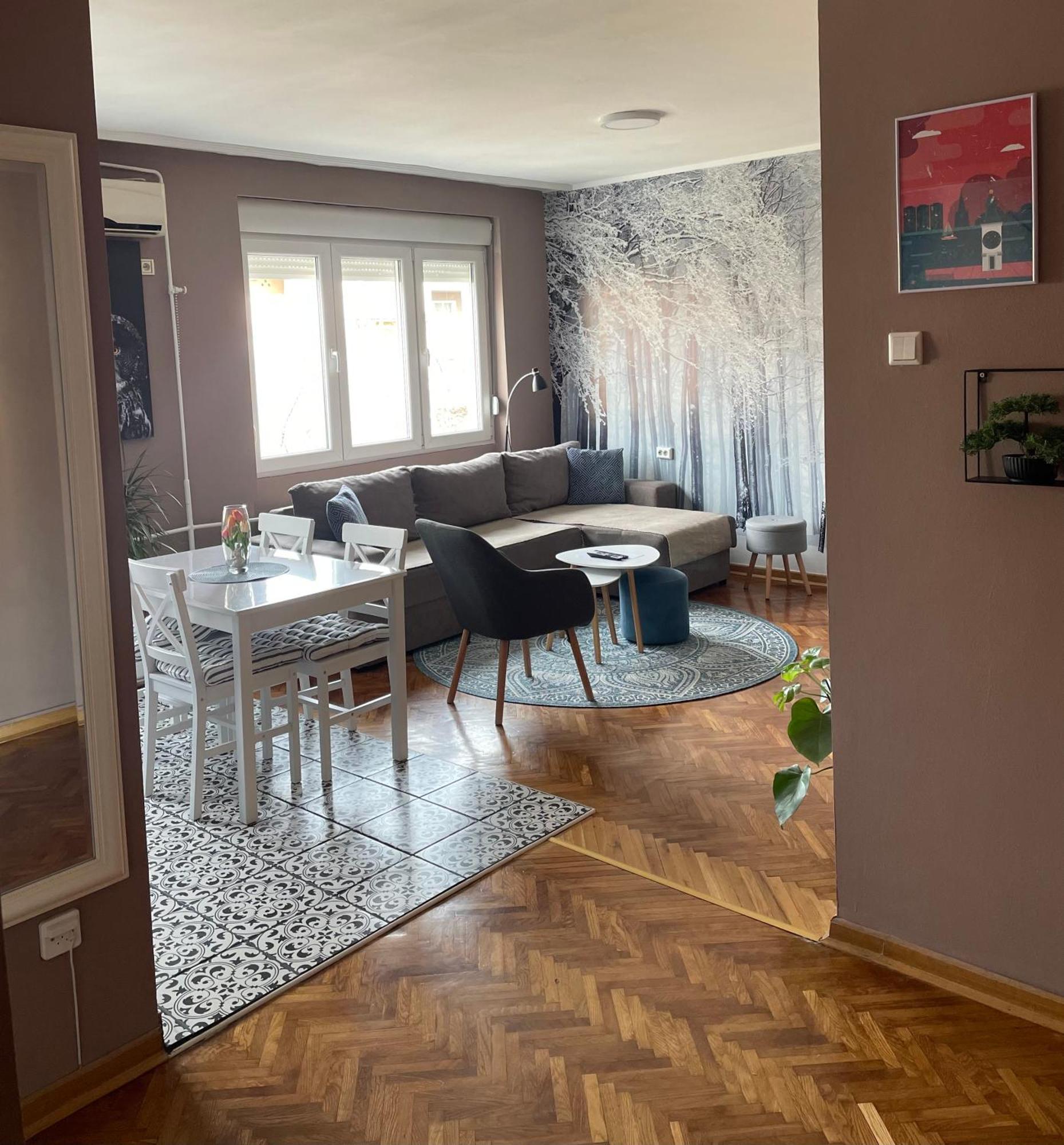 Apartman Avenia Novi Sad Esterno foto