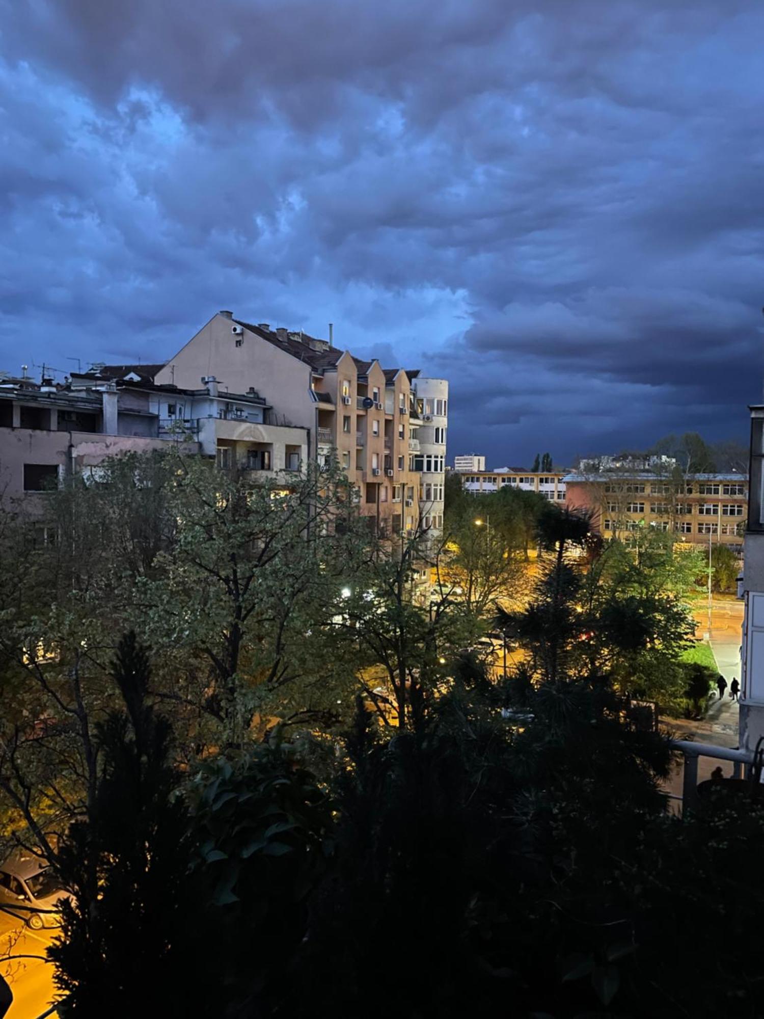 Apartman Avenia Novi Sad Esterno foto